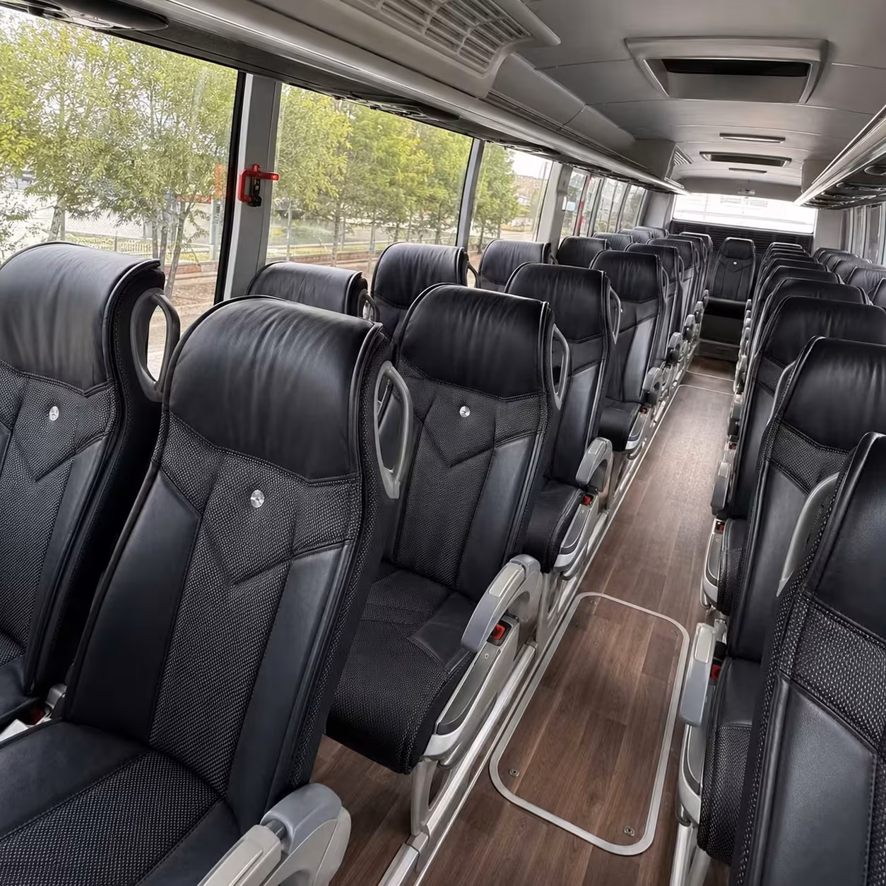 bend charter bus rentals
