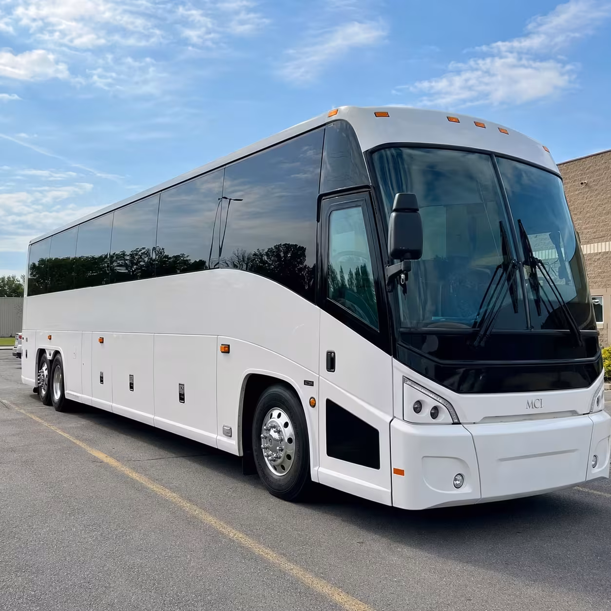 event shuttle buses in bend for holiday and special services