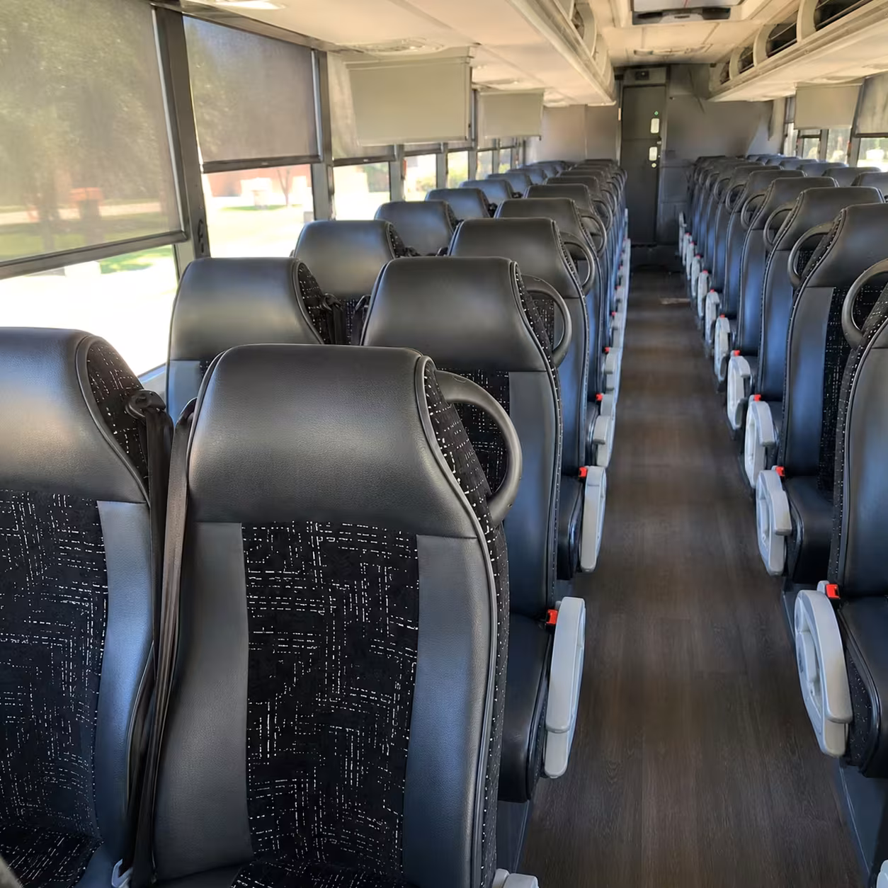 overnight and long distance field trip charter buses from bend