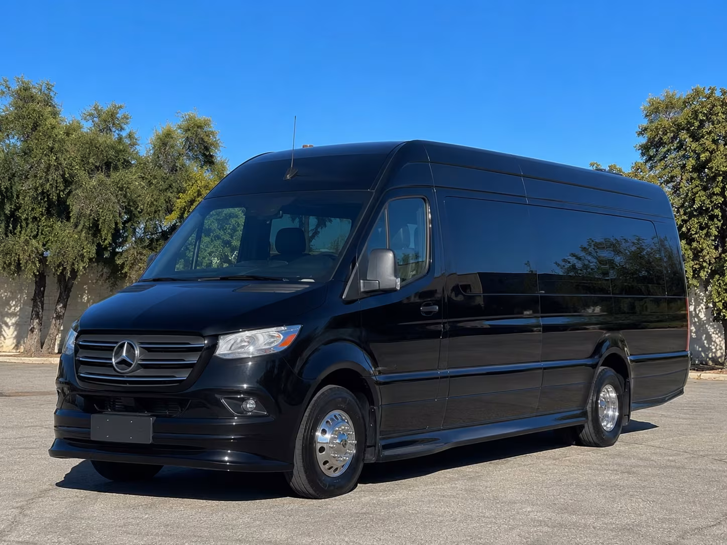 transportation serving bend and nearby cities