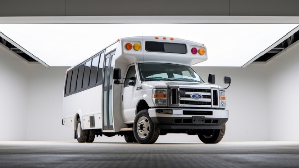 bend 25 passenger minibus